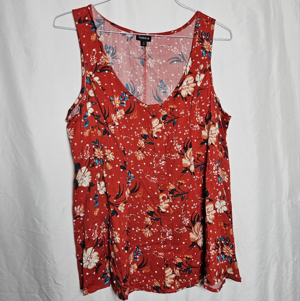 Torrid Floral Sleeveless Blouse Tank Top Women's size 0 Or Large